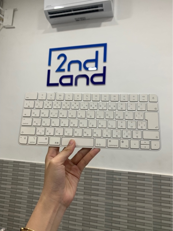 Magic keyboard 2 - Phím nhật - Màu trắng - Ngoại hình: 97% - Box