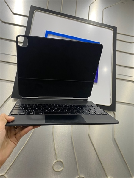 Magic Keyboard Ipad Pro 12.9 inch 2021 - Màu đen - Ngoại hình: 98% - Body 1