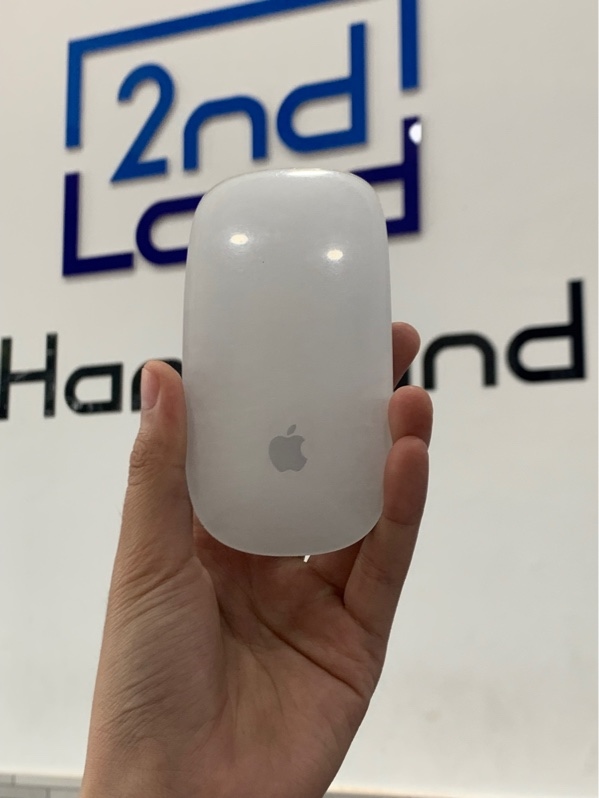 Magic mouse 2 - Màu trắng - Ngoại hình: 96% - Trầy - Body