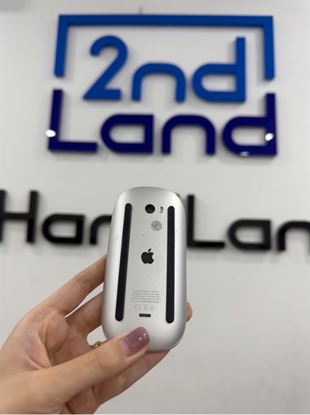 Magic mouse 2 - Màu trắng - Ngoại hình 97% - Mặt trên trầy nhiều - Body 2