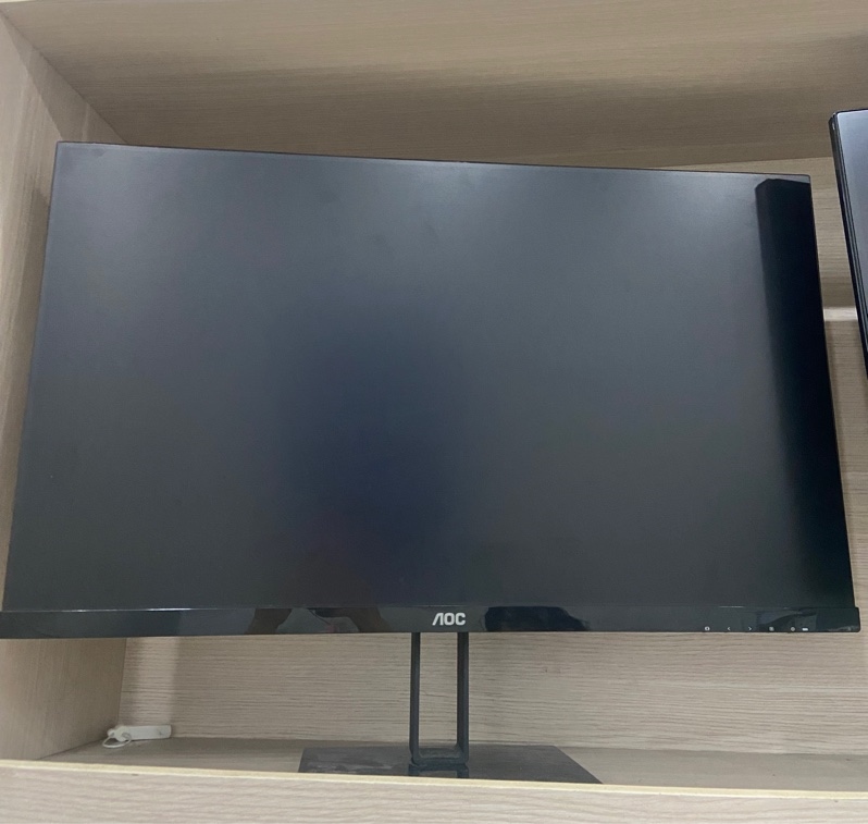 Màn hình AOC 27V2Q/74 - Full HD/IPS - 27 inch - 75Hz - Màu đen - Ngoại hình: 97% - Viền ám xanh, xước - Kèm nguồn