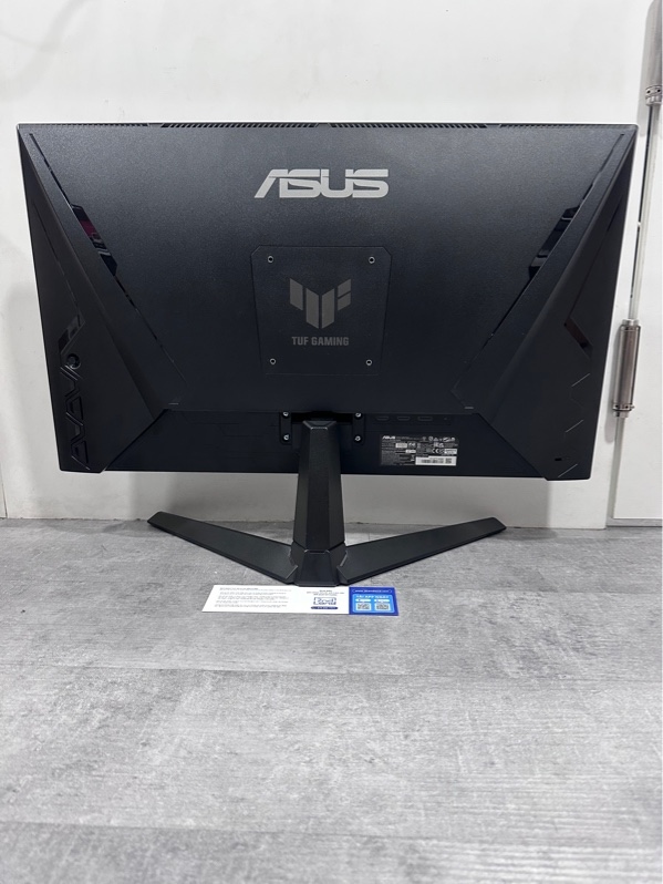 Màn hình Asus TUF GAMING VG279Q3A 27" Fast IPS 180Hz Gsync chuyên game - Màu đen - Ngoại hình 97% - Màn bầm 1 đốm nhẹ - Kèm box + Nguồn + Dây DP