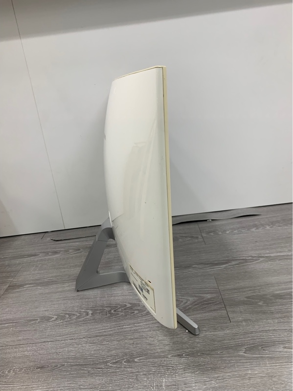 Màn hình cong 27" SAMSUNG C27F397FHE - VA - FHD - 60HZ - Màu trắng - Ngoại hình: 97% - Màn ám vàng hồng + tối viền - Kèm nguồn