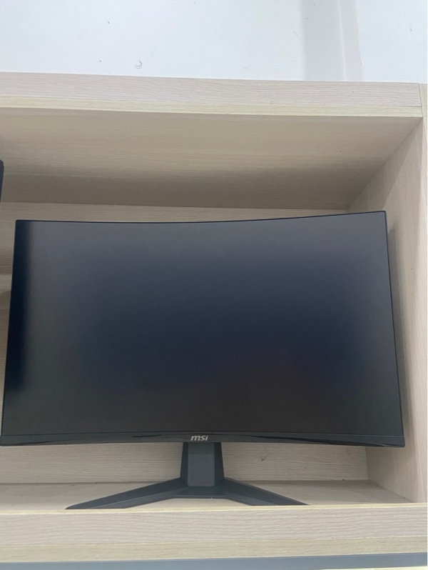 Màn hình cong Gaming MSI MAG 276CF E20 - 27 inch - Full hd - 200hz - Màu đen - Ngoại hình: 97.5% - Màn ám hồng - FullBox