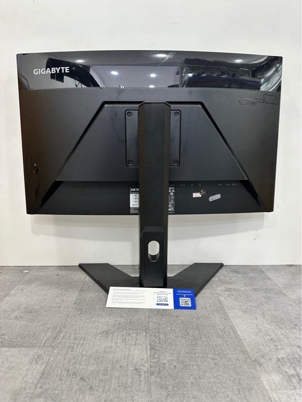 Màn hình cong GIGABYTE G27FC A 27" FHD-165Hz (OC 170Hz)-27Inches-VA-Cong 1500R - Màu đen - Ngoại hình 98% - Kèm nguồn