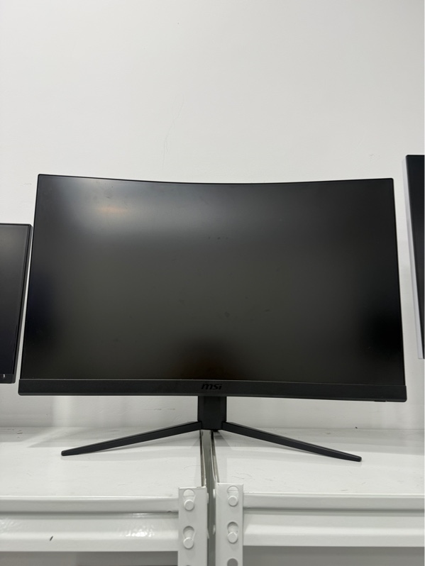 Màn hình cong MSI Optix G27C4 - 27 inch - FullHD - 165Hz - Màu đen - Ngoại hình 98% - Màn ám hồng , tối viền nhẹ - Kèm nguồn