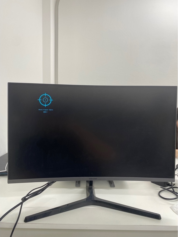 Màn hình cong SamSung-LC27JG54QQEXXV - FullHD/144hz/VA - Màu đen - Ngoại hình 98% - màn ám hồng nhẹ - Kèm dây nguồn, dây DP