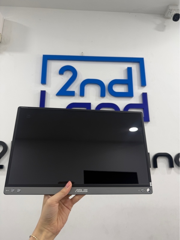 Màn hình di động Asus Zen Screen Go MB16AP - 16 inch - Màu bạc - Ngoại hình 97% - Màn tối viền , phản quang , lưng trầy , hằn ốp - Kèm 1 bao da