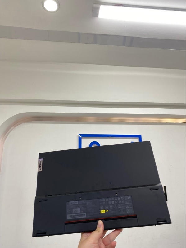 Màn hình di động Lenovo ThinkVision - M15 (62CA-UAR1-WW) - 15.6inch - FullHD - ips 60hz - Màu đen - Ngoại hình 98% - Fullbox