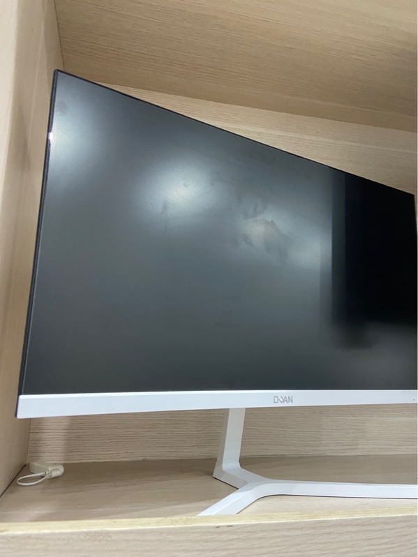 Màn hình DUAN DT-V2218S - 22 inch - Fullhd 100hz - Màu trắng - Ngoại hình: 97% - Kèm box, nguồn + dây hdmi