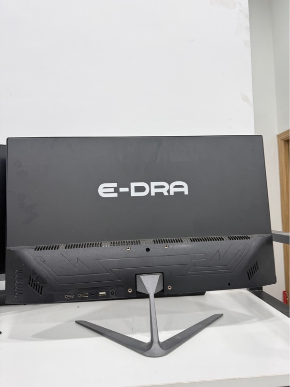 Màn hình Edra model EGM24F1 - 24inch - Full HD - 144hz - Màu đen - Ngoại hình 97% - Màn hở sáng , hồng nhẹ , chết nhiều chấm pixel - Kèm 1 chân , nguồn
