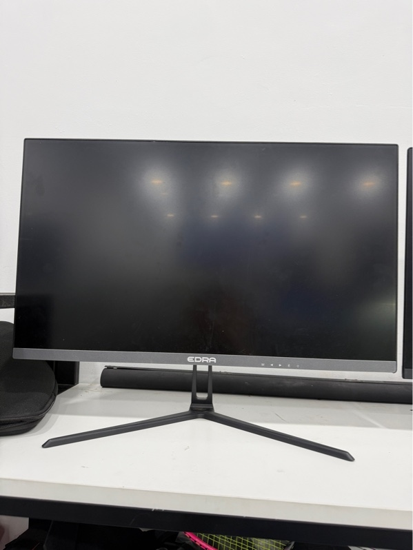 Màn hình Edra model EGM24F100s - 24inch - full HD - 100hz - Màu đen - Ngoại hình 97% - Chết nhiều chấm pixel - Kèm chân , nguồn