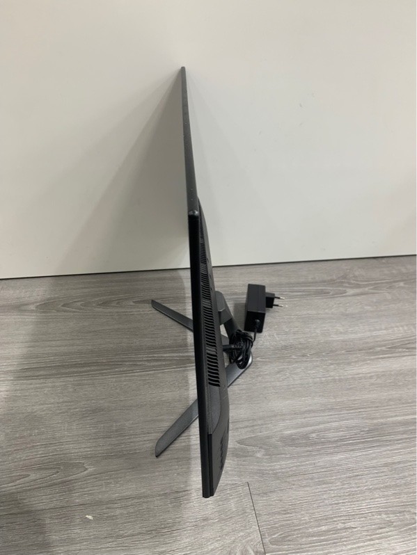 Màn hình Gaming EDRA EGM24F1 - 24 inch - FullHD - 144HZ - Màu đen - Ngoại hình: 98% - Màn ám vàng - Kèm nguồn - SP KHÔNG BẢO HÀNH