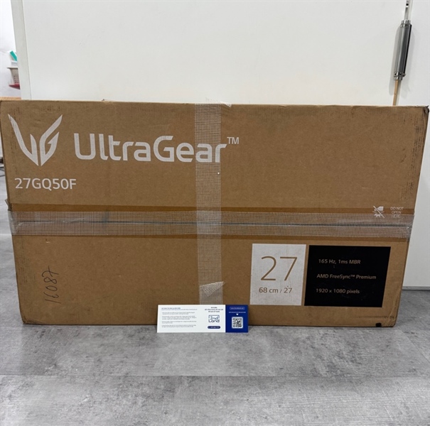 Màn hình Gaming LG UltraGear 27GQ50F 27 inch (FHD/VA/165Hz/1ms/FreeSync) - Màu đen - Ngoại hình 97% - màn ám, thiếu 1 ốc - Fullbox