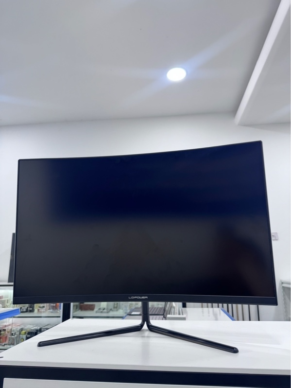 Màn hình LC M27FHD165CV2 - 27inch - Full HD - 165Hz - Màu đen - Ngoại hình 97% - Màn ám vàng, hồng viền rõ, mặt sau trầy nhẹ - Kèm 1 chân đế, 1 dây nguồn