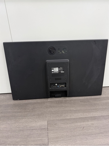 Màn hình LG 27MP37HQ-B - 27 inch - 75Hz - Màu đen - Ngoại hình 97% - Màn hở sáng nhẹ , phản quang , viền trầy - Kèm nguồn , không chân đế 1