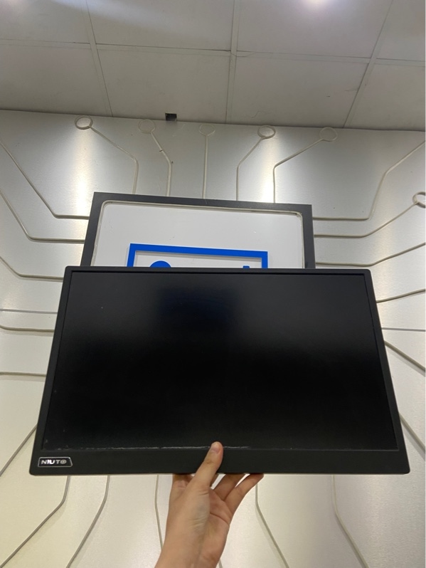 Màn hình Niuto - 17.3inch - Model NT173FHD-003 (fullhd/ips/60hz) - Màu đen - Ngoại hình: 97% - Nút bấm hơi dính, màn hơi tối, ám vàng viền - Kèm nguồn