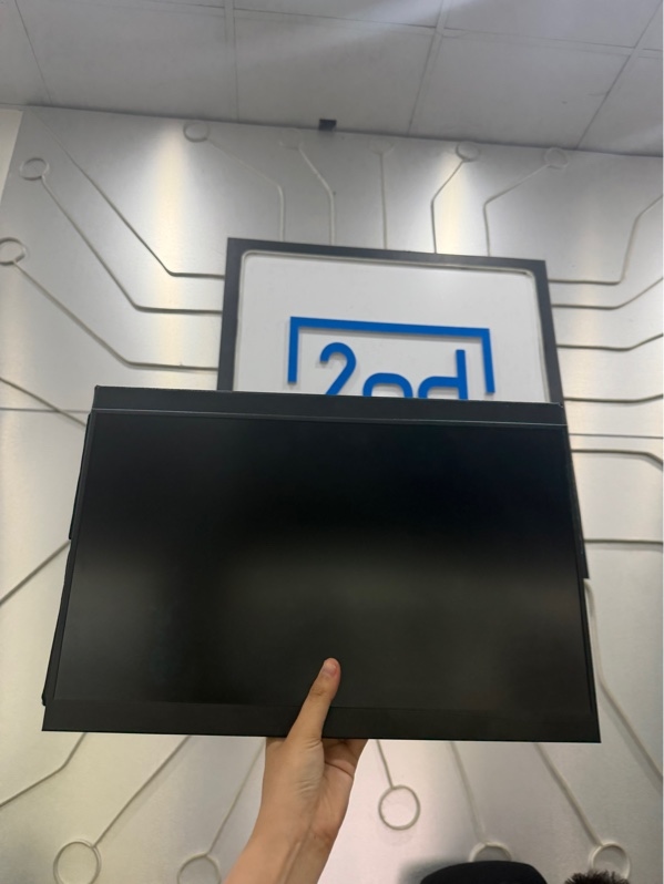 Màn Hình No Brand - 17 Inch - Full HD - Màu đen - Ngoại hình: 97% - Màn ám vàng , viền ám vàng, phản quang 3 đốm, xước viền - Kèm 1 nguồn 1 mini HDMI