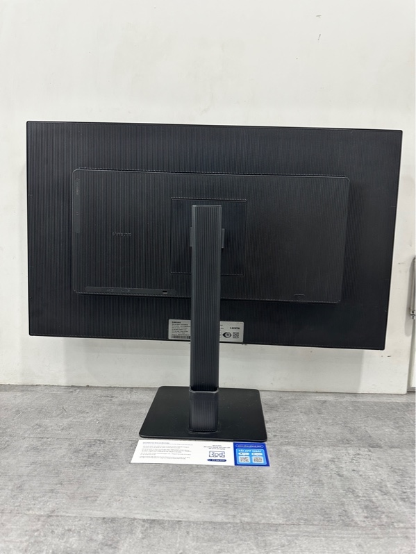 Màn hình Samsung Viewfinity S7 LS27D700 27 inch 60Hz - Màu đen - Ngoại hình 98% - Fullbox