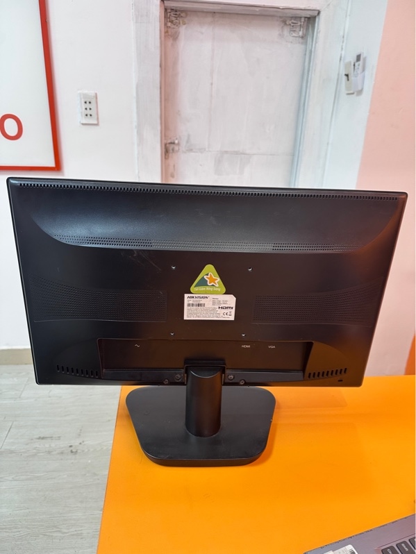 Màn hình văn phòng HIKVISIOn DS-D5022QE-E - FullHD/ 60hz/ LED/ 21.5 inch - Màu đen - Ngoại hình 97% - Ám hồng, phản quang, cổng hdmi chập chờn - Body - KHÔNG BẢO HÀNH