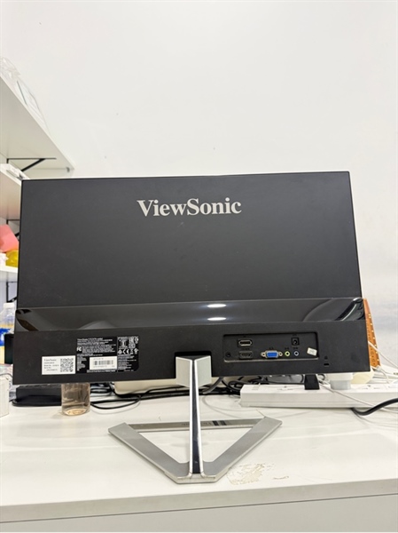 Màn hình View Sonic VX2476 Series - 24 inch - 75Hz - FullHD - Màu xám - Ngoại hình 97% - Màn hồng , hở sáng viền , tối góc nhẹ , màn trầy - Kèm nguồn 1