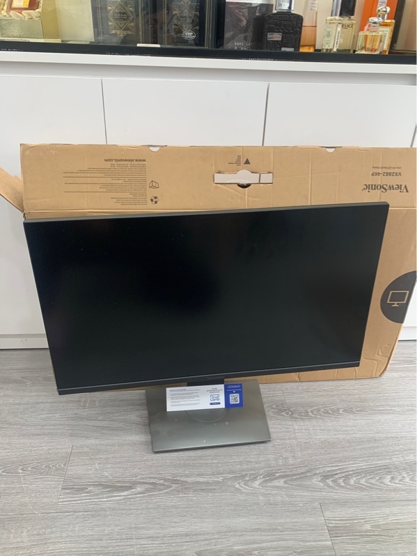 Màn hình ViewSonic VX2882-4KP 28" IPS 4K 150Hz - Màu đen - Ngoại hình: 97% - Màn trầy nhẹ, ám hồng - Fullbox