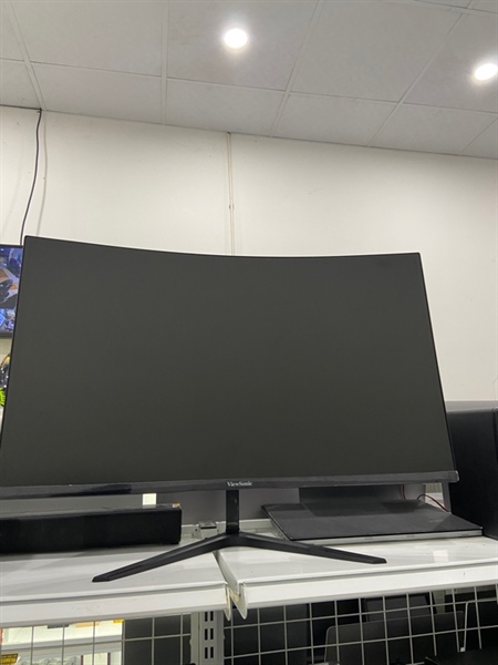 Màn hình Viewsonic VX3218-PC-MHD - Full HD - 180 HZ - VA - Màu đen - Ngoại hình: 98% - Chân mẻ - Kèm Box + nguồn + display port + chân