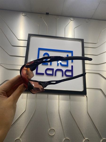 Mắt kính Oakley Radar Lock OO 9206-9138 - Ngoại hình: 97% - Tròng trầy - Gọng nhựa Plastic - Tròng UV400 màu cam - Kèm túi vải 1