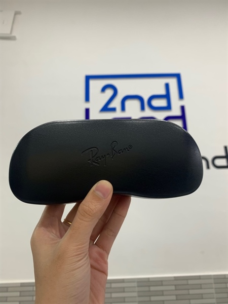 Mắt kính Rayban RB 7228F - Màu đen - Ngoại hình: 98% - Đã thay tròng chống tia UV - Box, kèm tròng zin trầy nhẹ 2