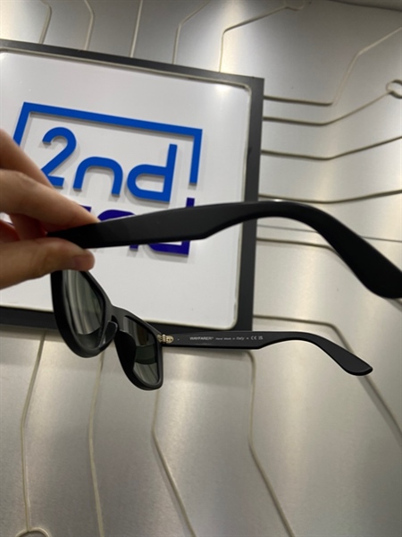 Mắt kính Rayban Wayfarer RB2140F - Màu đen - Ngoại hình: 97% - Body 1