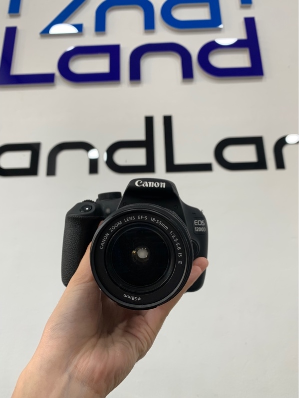 Máy ảnh Canon 1200D - 6k shot - Màu đen - Ngoại hình: 98% - Màn ám hồng 4 viền nặng - Kèm lens kit 18-55mm IS II - 2 pin 1 sạc