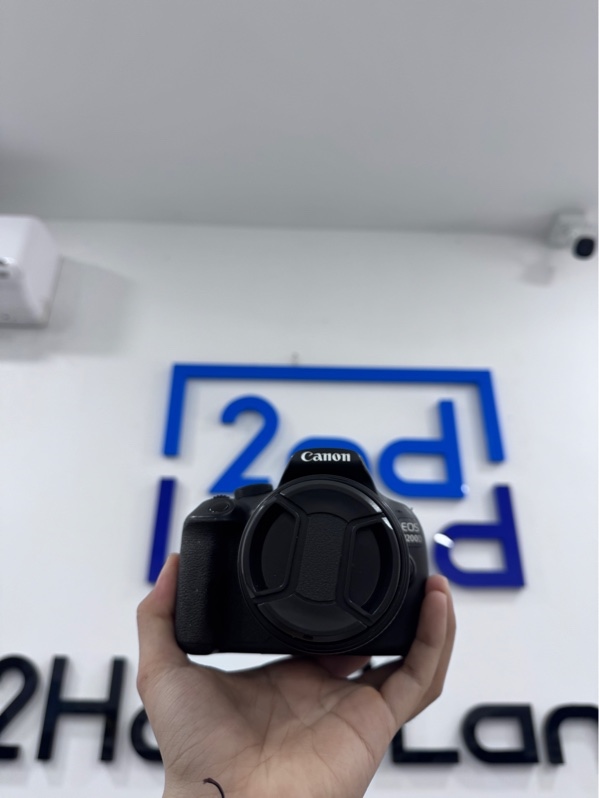 Máy ảnh Canon 1200D - Màu đen - Ngoại hình 97% - Mất nắp cao su che HDMI, màn ám hồng , kính ngắm bụi, mất cao su kính ngắm - Kèm lens EF-S 18-55mm, bụi trong nhẹ - Kèm 2 pin, 1 sạc