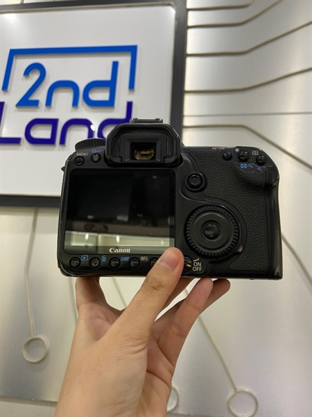 Máy ảnh Canon 40D - Màu đen - Ngoại hình: 97% - mất đệm cao su, gương lật bụi - Kèm 2 pin + thẻ CF 4GB 3