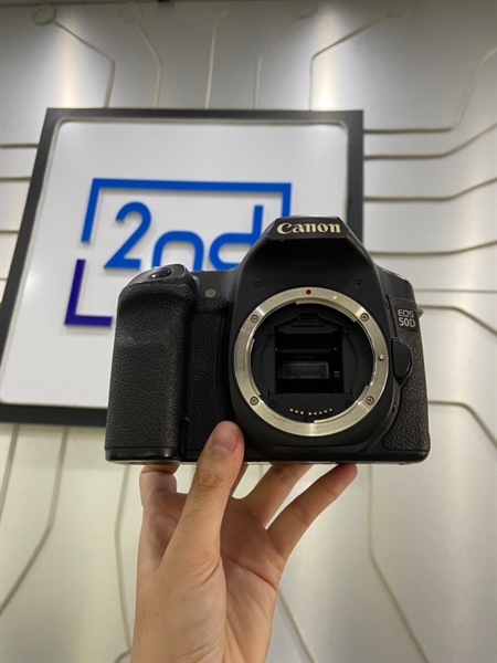 Máy ảnh Canon 50D - Màu đen - Ngoại hình: 96% - Màn trầy khá, mất đệm cao su, màn liveview trầy - Kèm 2 pin + dock sạc + thẻ CF 8GB