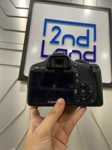 Máy ảnh Canon 550D - Màu đen - Ngoại hình: 98% - Kèm 1 pin + sạc 2