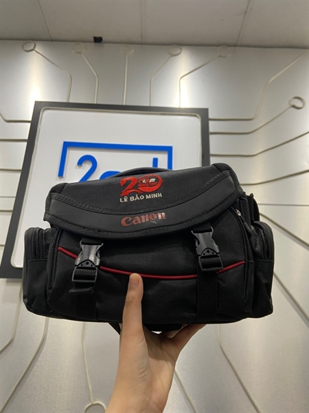 Máy ảnh Canon 70D - Màu đen - Ngoại hình: 98% - Kèm 1 pin + 1 sạc + túi 3