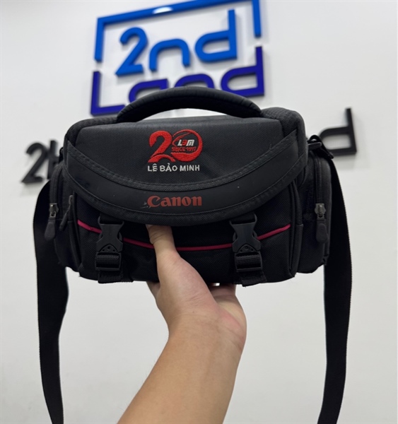 Máy ảnh Canon 800D - Màu đen - Ngoại hình 98% - Kèm túi + 1 pin + 1 sạc 3