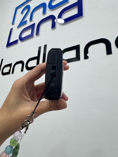 Máy ảnh Canon A2300 - Màu đen - Ngoại hình: 97% - Trầy xước màn, trầy kính + lens - Body, kèm sạc, thẻ nhớ 512GB, đầu chuyển đọc thẻ 1