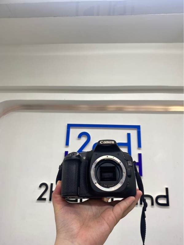 Máy ảnh Canon eos 30d - Màu đen - Ngoại hình 96% - Ống ngắm bụi với mốc, mất nắp cổng kết nối - Kèm 1 pin, dock sạc
