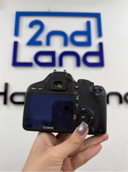 Máy ảnh Canon EOS 550D - Màu đen - Ngoại hình 97% - Cao su nắp mục gãy , gương lật trong ngoài mốc nặng , sensor mốc - Kèm sạc 2