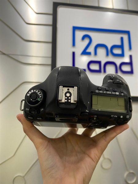 Máy ảnh Canon EOS 5D Mark 3 - Màu đen - Ngoại hình: 96% - Kèm 1 pin + sạc + thẻ nhớ 16GB 2