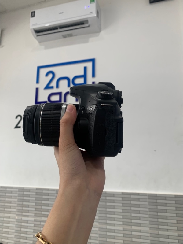 Máy ảnh Canon EOS 60D - Màu đen - Ngoại hình: 96% - Kèm 2 pin + lens kit efs 18-55 IS II 0.25m/0.8ft