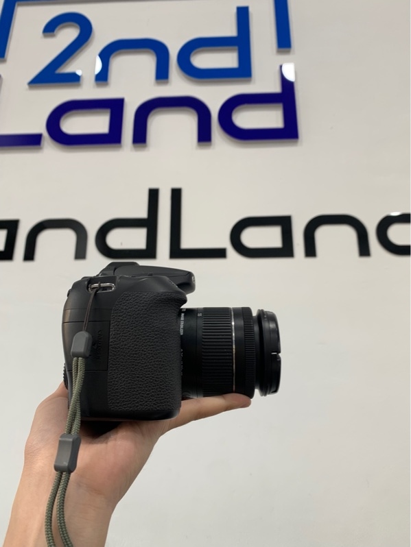 Máy ảnh Canon EOS 70D - 17k shoot - Màu đen - Ngoại hình: 98% - Kèm lens kit 18-55mm + túi + 1 pin + sạc