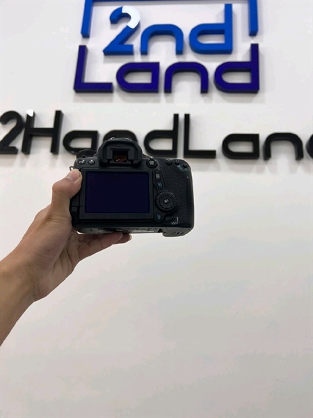 Máy ảnh Canon EOS 70D - Màu đen - Ngoại hình 97% - Màn hình phụ nứt nhẹ - Kèm sạc + 1 pin 3