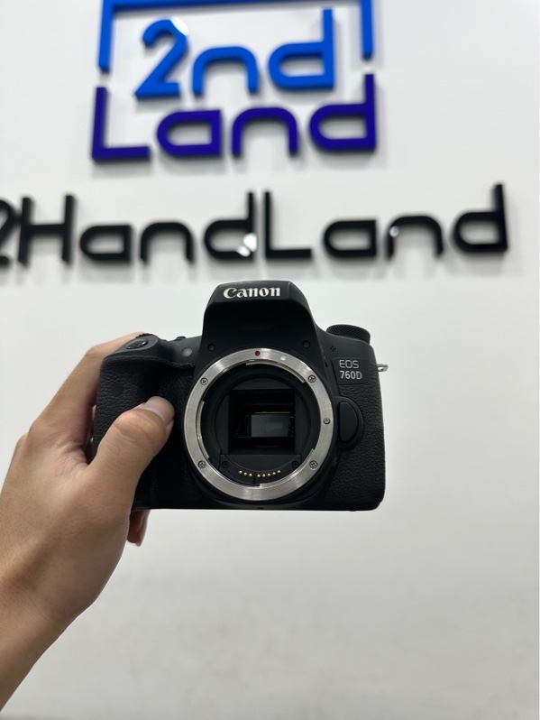 Máy ảnh Canon EOS 760D - Màu đen - Ngoại hình 97% - Mất hết nắp che cổng kết nối, màn tối ám hồng lưu ảnh - Kèm 4 pin + Túi đựng + Sạc