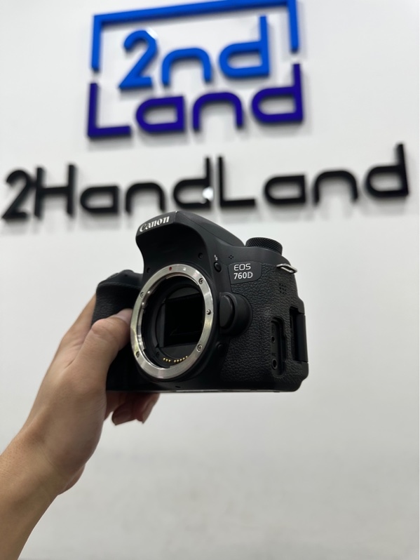 Máy ảnh Canon EOS 760D - Màu đen - Ngoại hình 97% - Mất hết nắp che cổng kết nối, màn tối ám hồng lưu ảnh - Kèm 4 pin + Túi đựng + Sạc