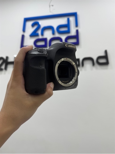 Máy ảnh Canon EOS 7D - Màu đen - Ngoại hình 97% - Kèm 3 pin + sạc + thẻ nhớ 8GB + túi 1