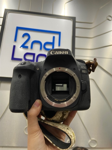Máy ảnh Canon EOS 80D - Màu đen - Ngoại hình: 98% - Kèm 1 pin + sạc