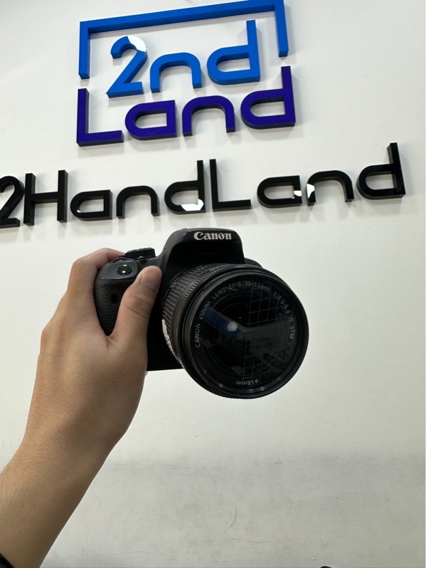 Máy ảnh Canon EOS Kiss X7i (EOS 700D) - Màu đen - Ngoại hình 97% - Ống ngắm bụi, màn ám vàng - Kèm 1 pin + Sạc + Lens kit 18-55mm is stm