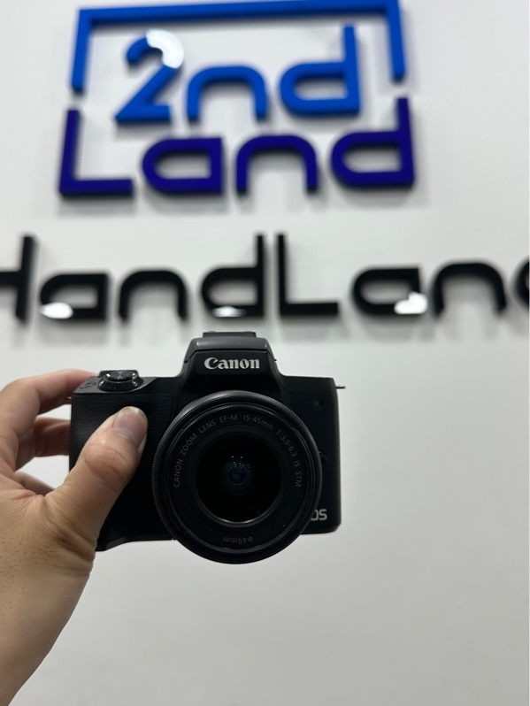 Máy ảnh Canon EOS M50 Mark II - Màu đen - Ngoại hình 98% - Kèm túi + Sạc + 1 Pin zin + 3 Pin ngoài + Lens Kit Canon EF-M 15-45mm 1:3.5-6.3 IS STM